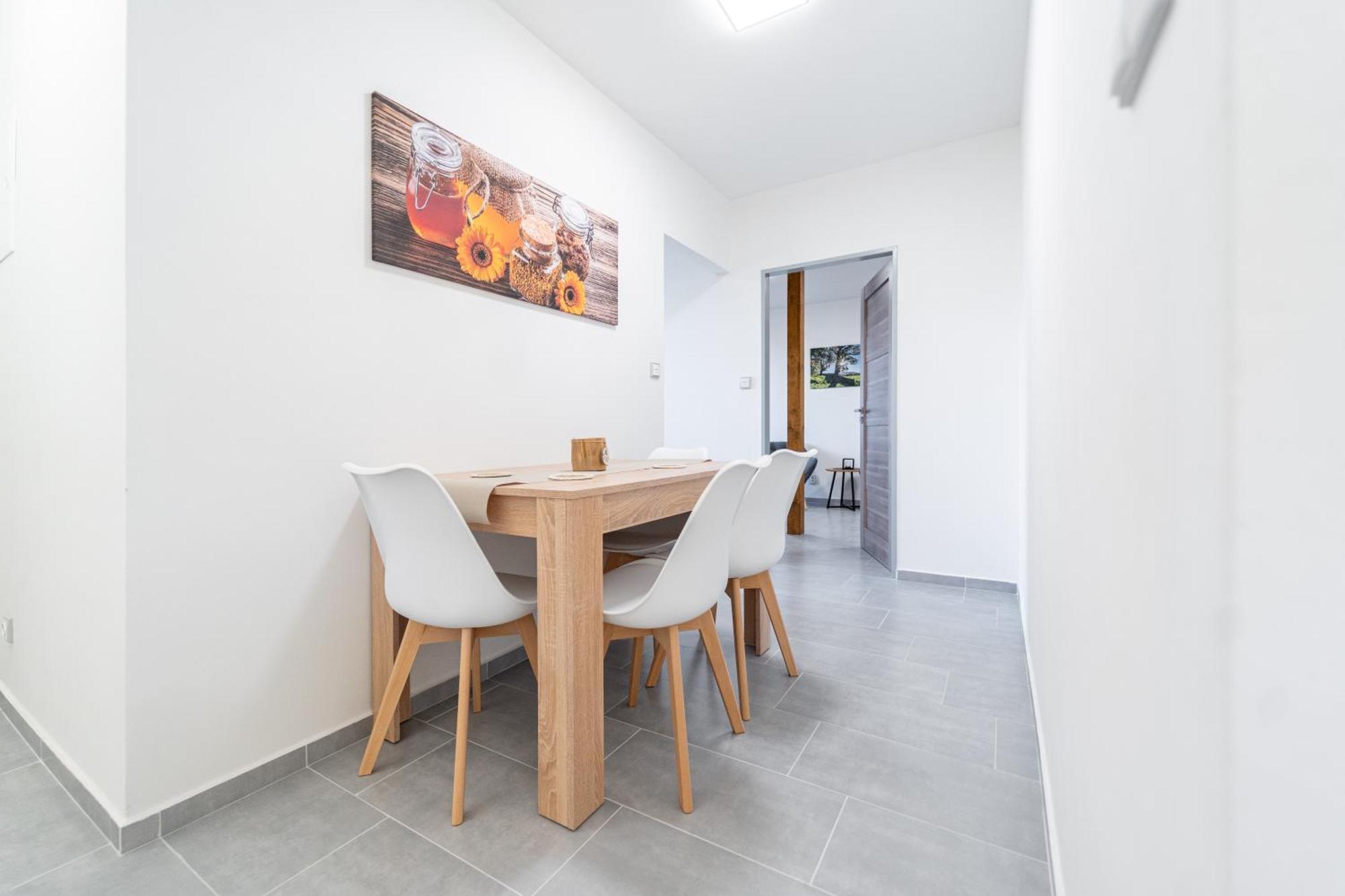 Apartmany Tera Miletín Εξωτερικό φωτογραφία